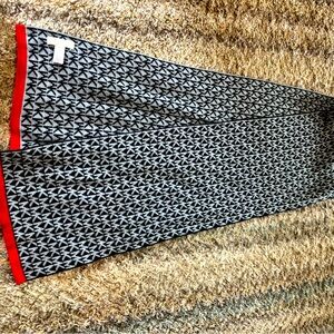 Michael Kors Black and White Knit Scarf